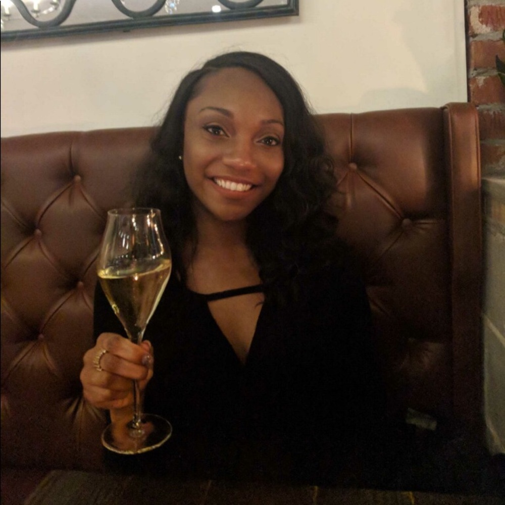 Meet your Posher, Tiara